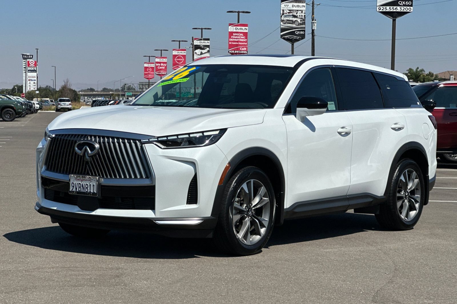 Certified 2026 INFINITI QX60 Pure w/ Family Package AWD/4WD image 8
