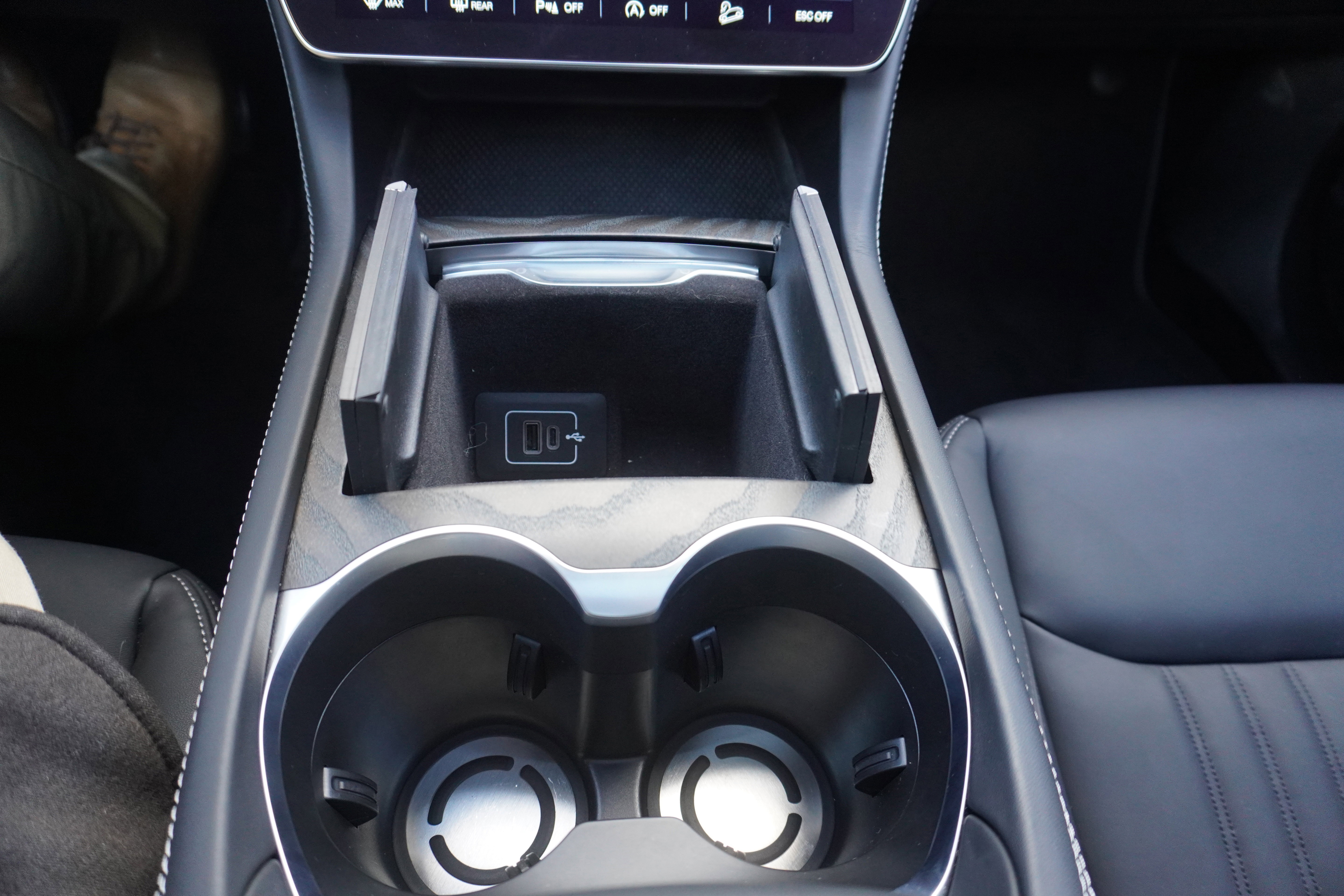 New 2025 Maserati Grecale GT image 30