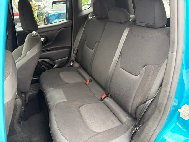 Used 2020 Jeep Renegade Trailhawk w/ Cold Weather Group AWD/4WD image 24