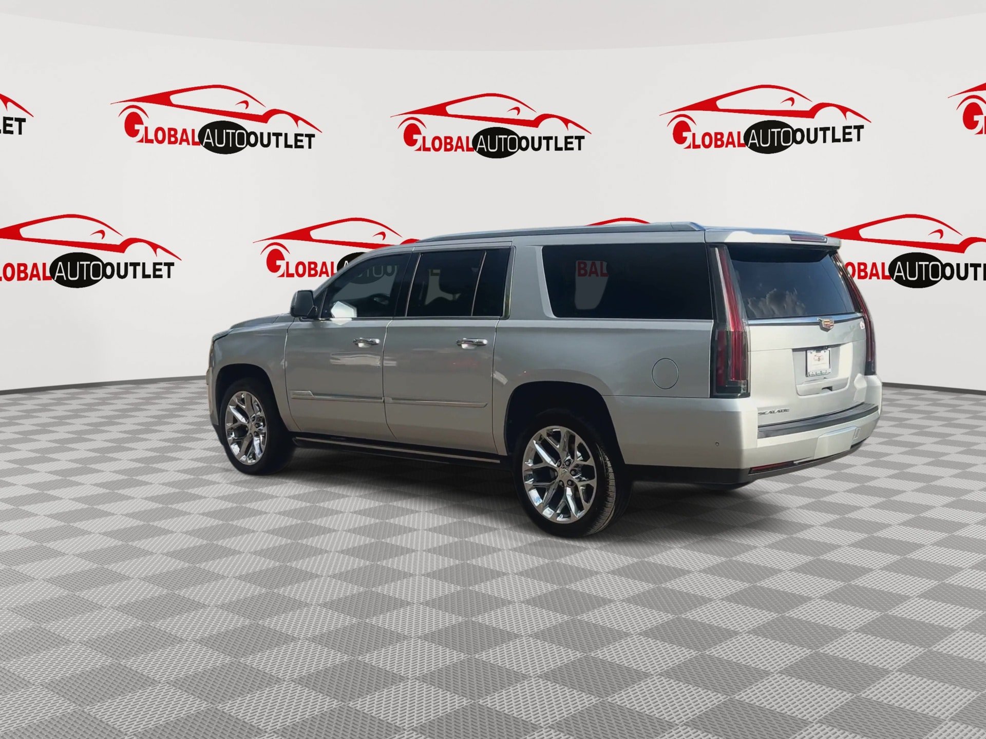 Used 2020 Cadillac Escalade ESV Premium Luxury RWD image 6