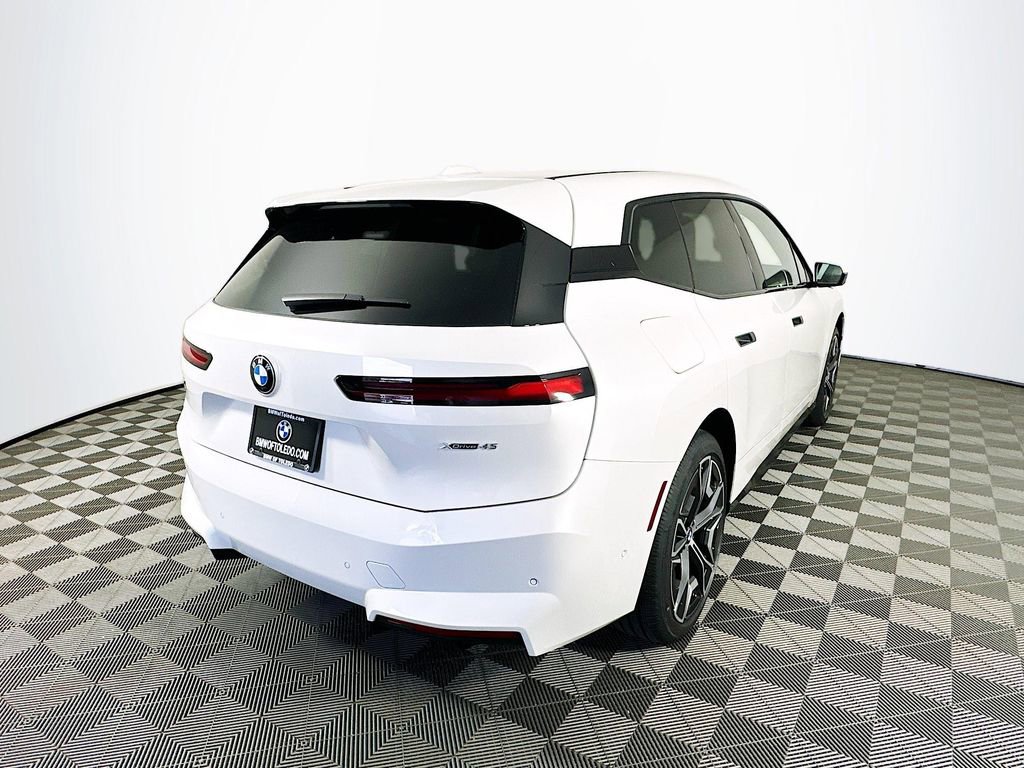 New 2026 BMW iX xDrive45 image 9