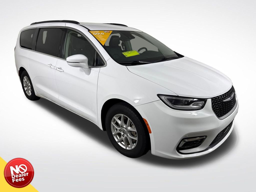 Used 2022 Chrysler Pacifica Touring-L FWD image 1