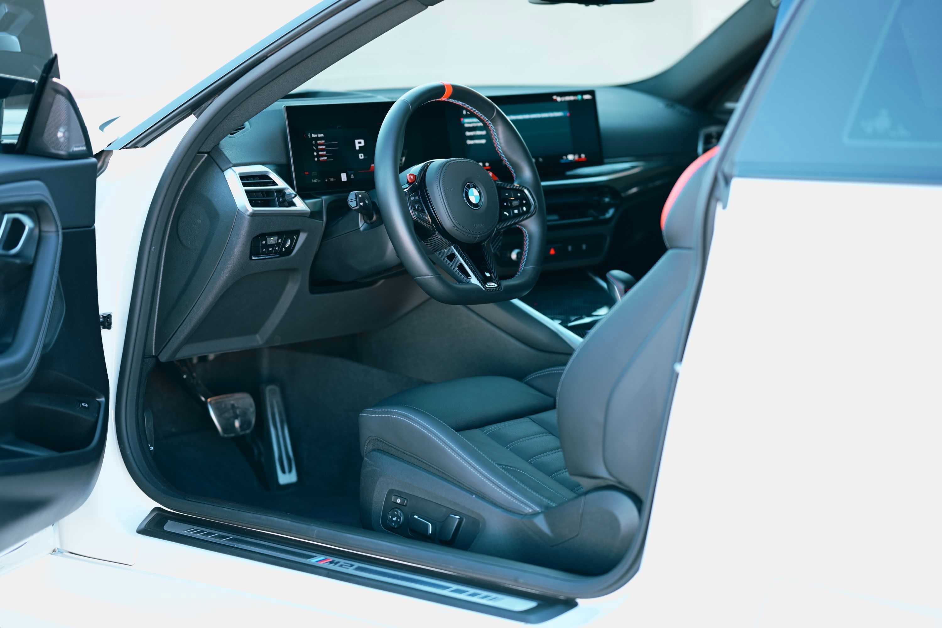 Used 2025 BMW M2 w/ Lighting Package image 17