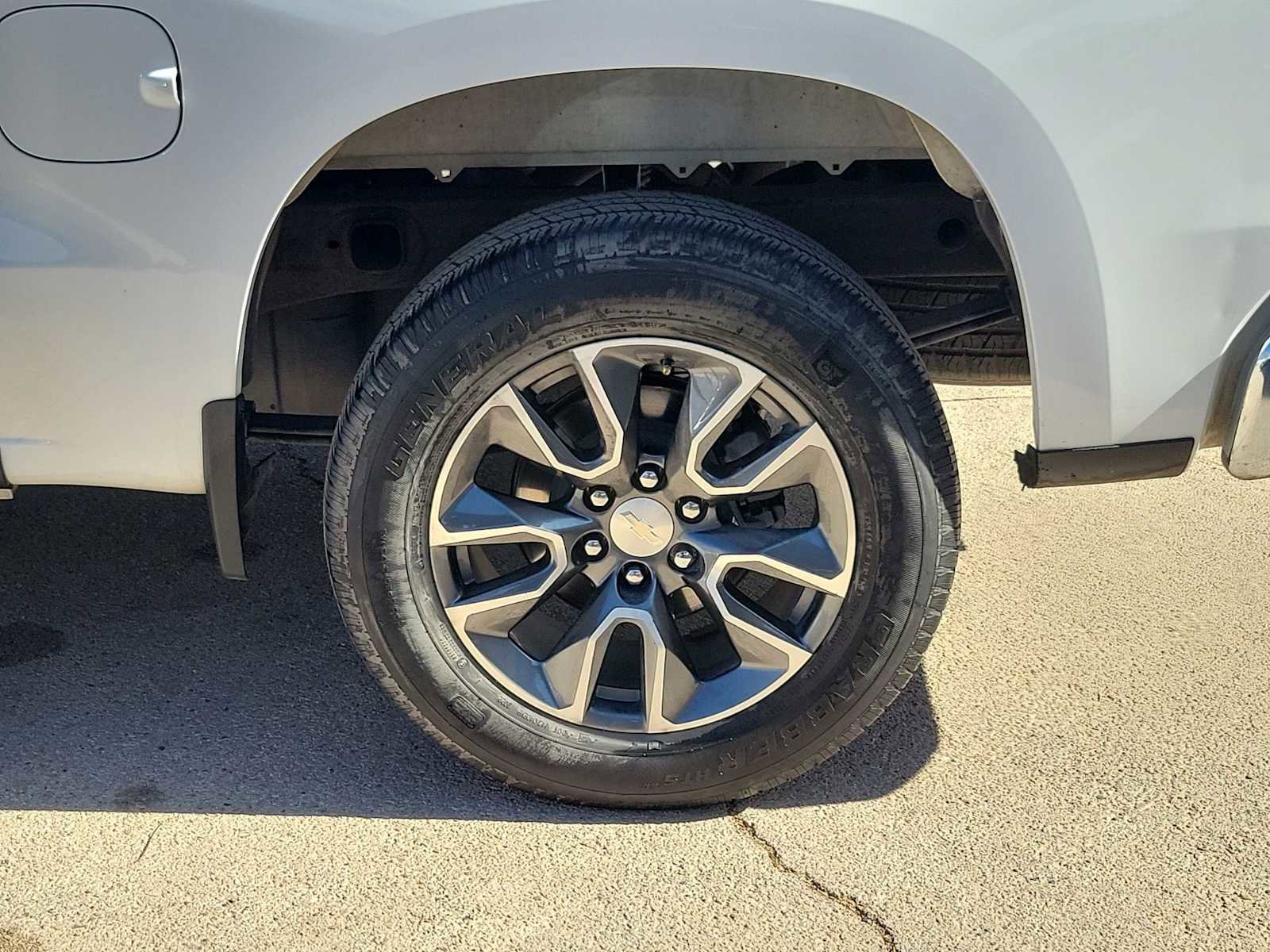 Used 2022 Chevrolet Silverado 1500 LT image 8