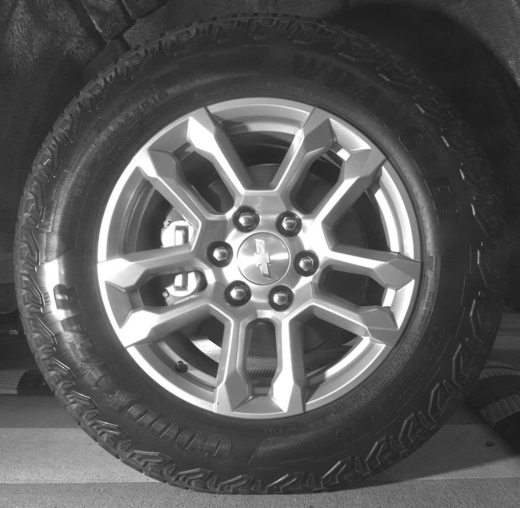 Used 2024 Chevrolet Silverado 1500 LT w/ Z71 Off-Road Package AWD/4WD image 12