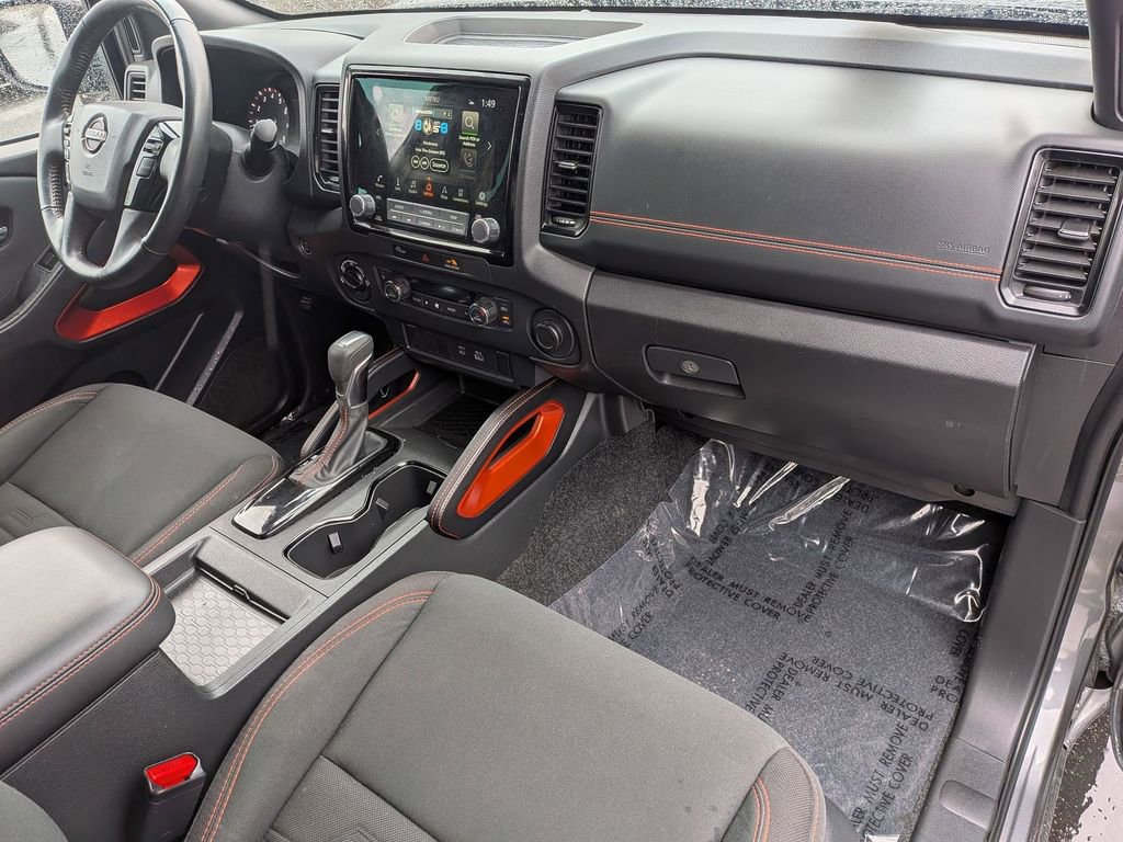 Used 2024 Nissan Frontier PRO-4X image 30