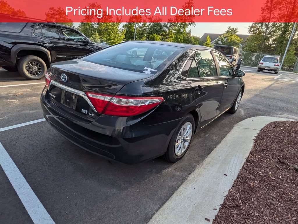 Used 2015 Toyota Camry LE FWD image 6