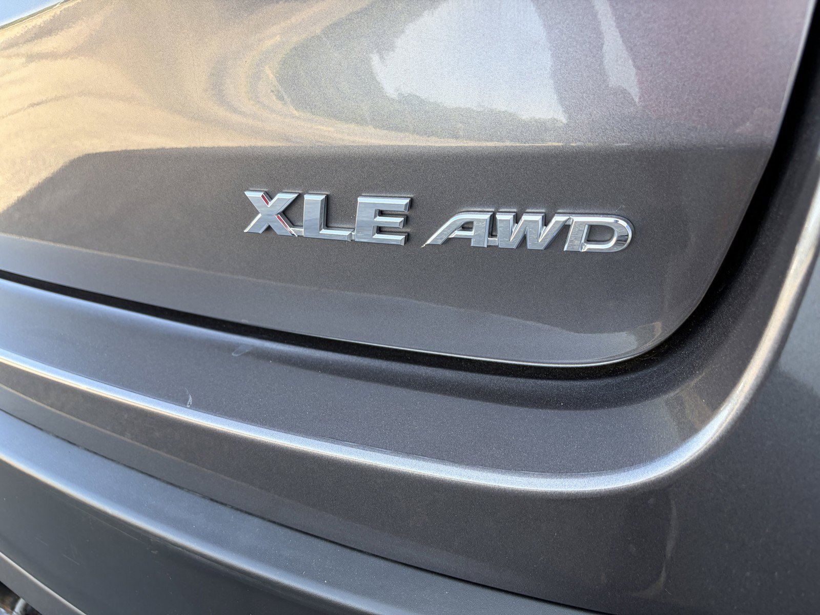 Used 2017 Toyota Highlander XLE AWD/4WD image 42