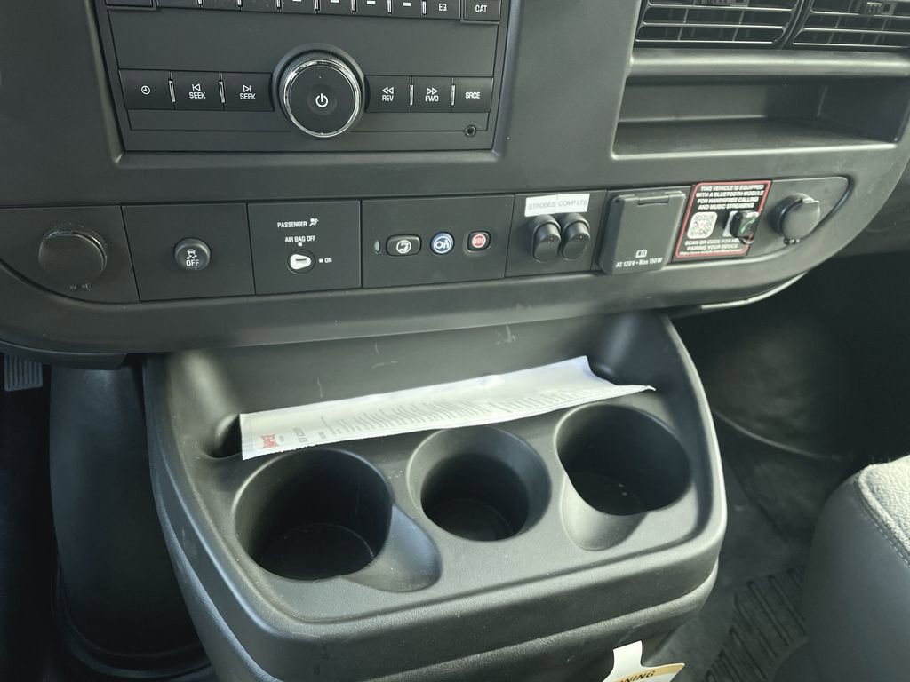 New 2025 GMC Savana 3500 w/ Power Convenience Package image 32