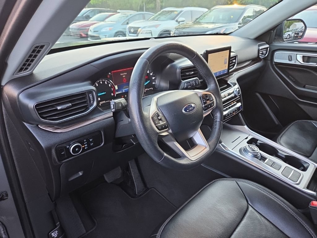 Used 2024 Ford Explorer Limited RWD image 52