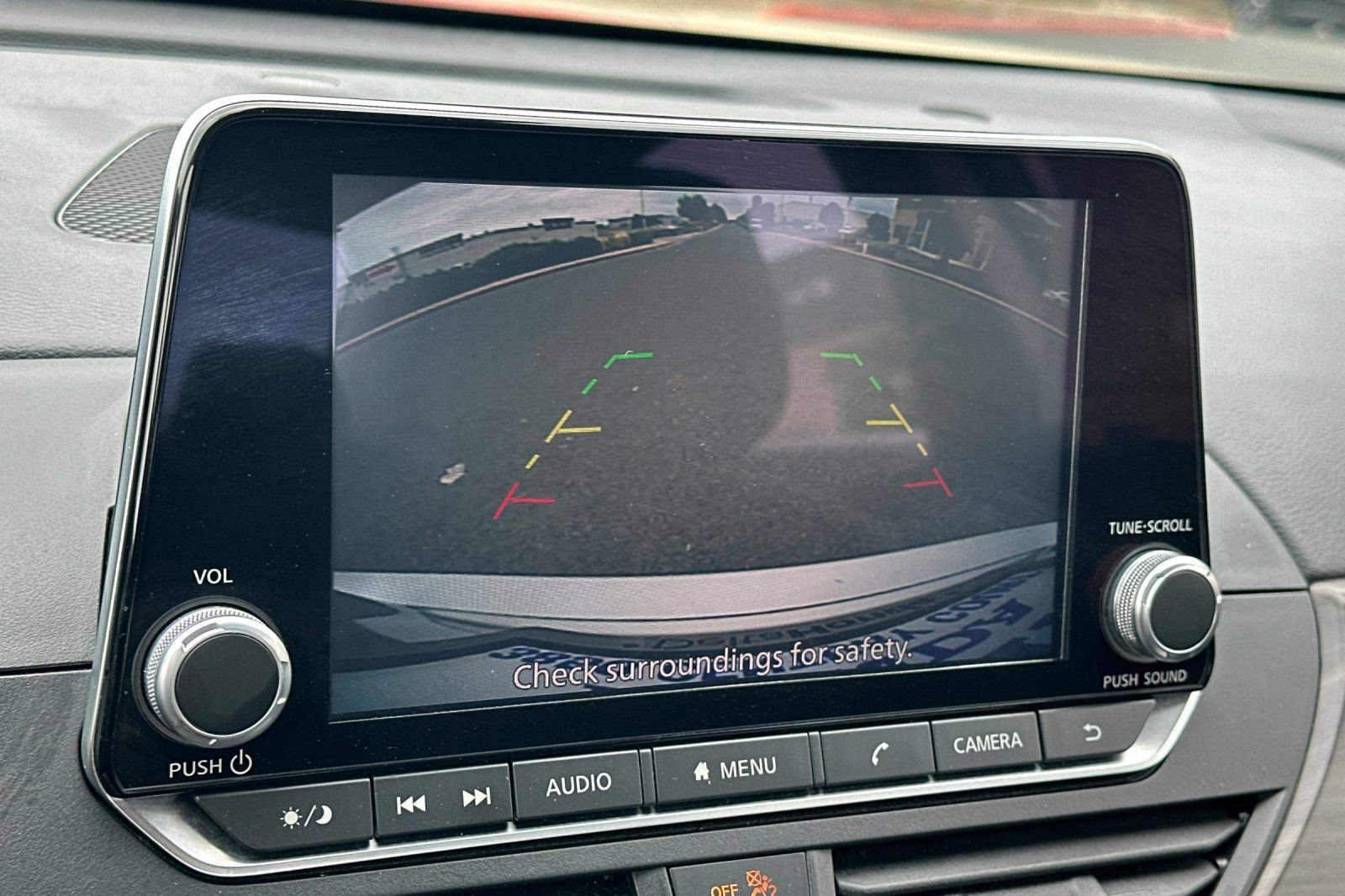 Used 2024 Nissan Altima 2.5 SV FWD image 18