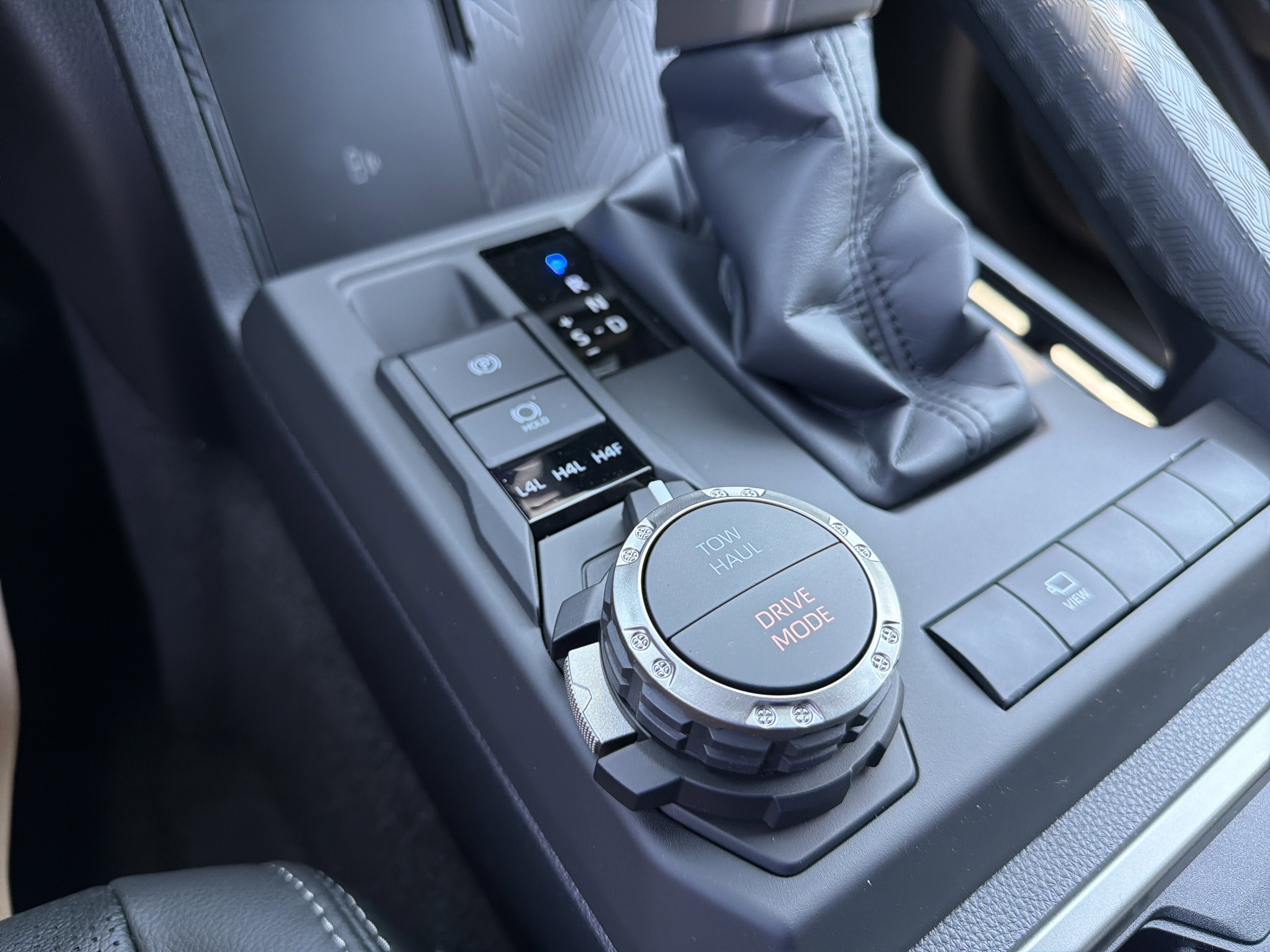 New 2026 Toyota 4Runner Limited AWD/4WD image 27