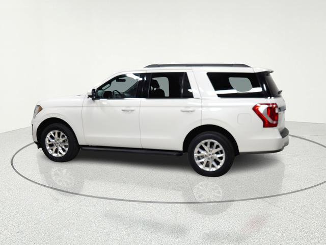 Used 2020 Ford Expedition XLT image 3