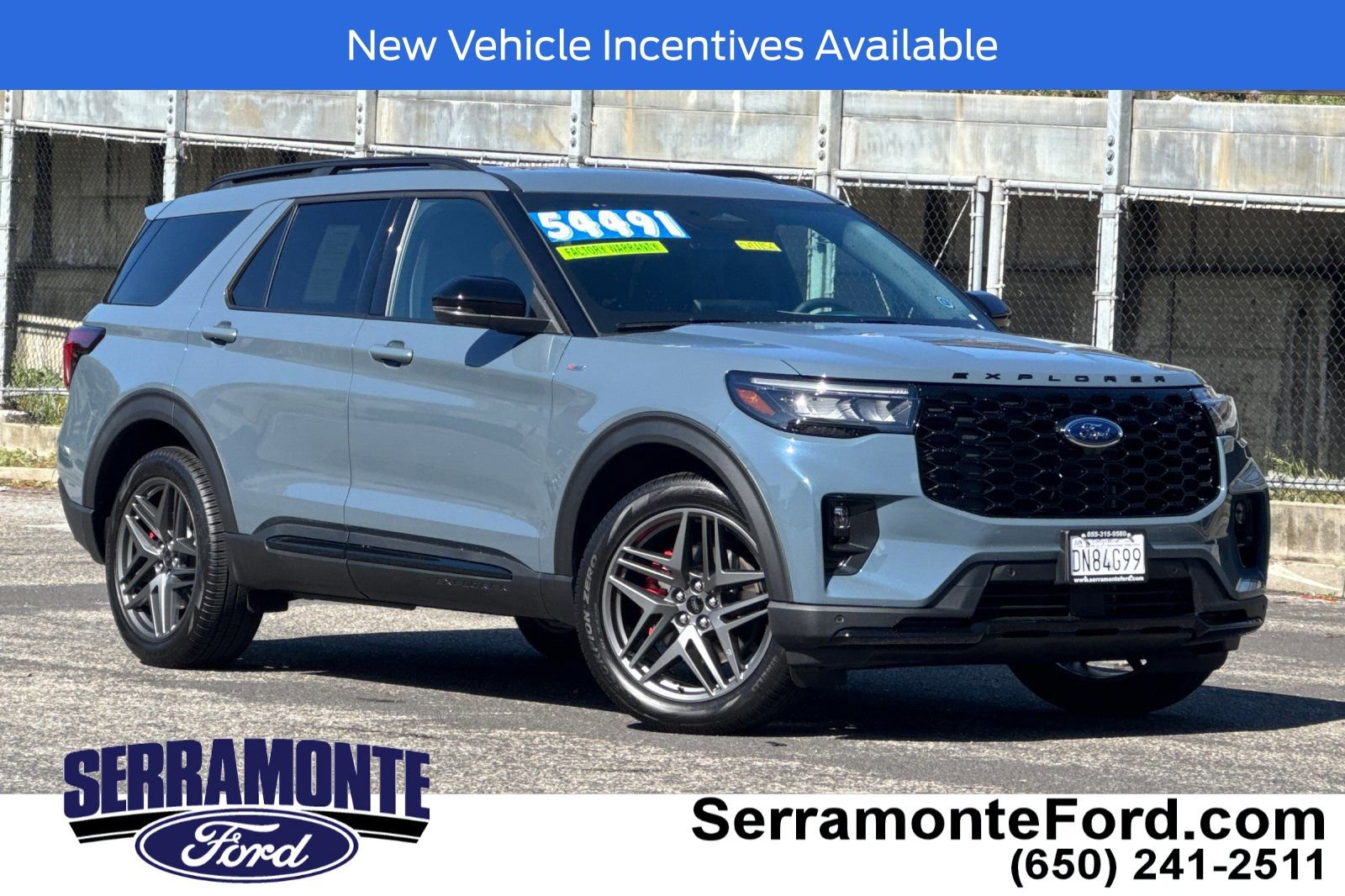 Used 2026 Ford Explorer ST-Line w/ ST-Line Street Pack