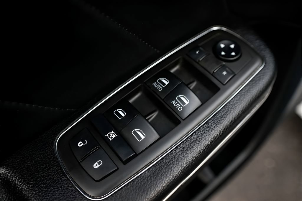 Used 2021 Dodge Charger SRT Hellcat image 44