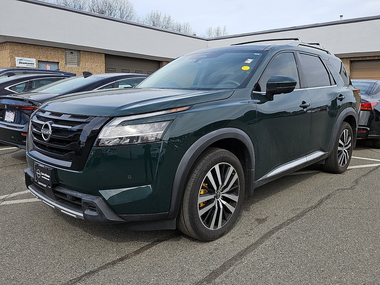 Certified 2023 Nissan Pathfinder Platinum w/ Black Appearance Package image 2