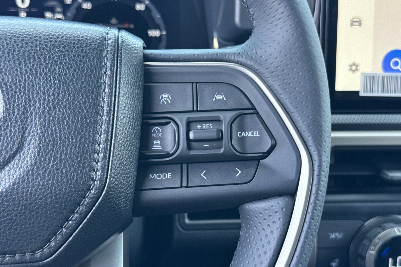 New 2026 Toyota 4Runner Limited AWD/4WD image 25