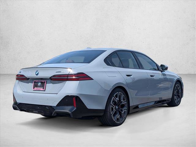 New 2026 BMW i5 eDrive40 w/ M Sport Package RWD video 2