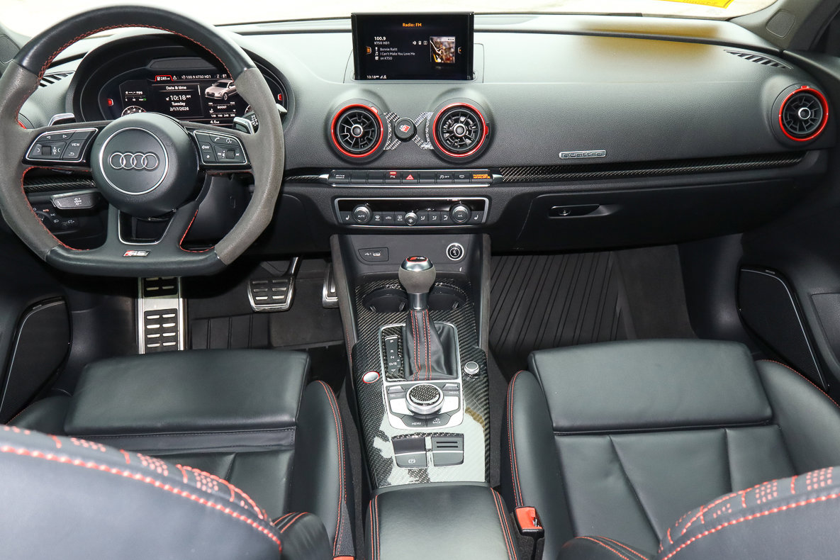 Used 2018 Audi RS 3 w/ Technology Package image 11