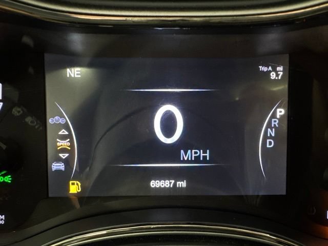 Used 2021 Jeep Grand Cherokee High Altitude AWD/4WD image 35