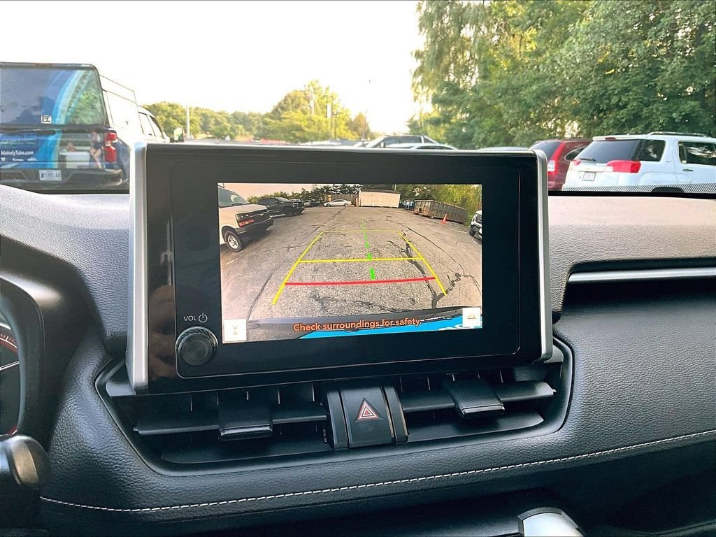 Used 2023 Toyota RAV4 XLE w/ Convenience Package AWD/4WD image 18