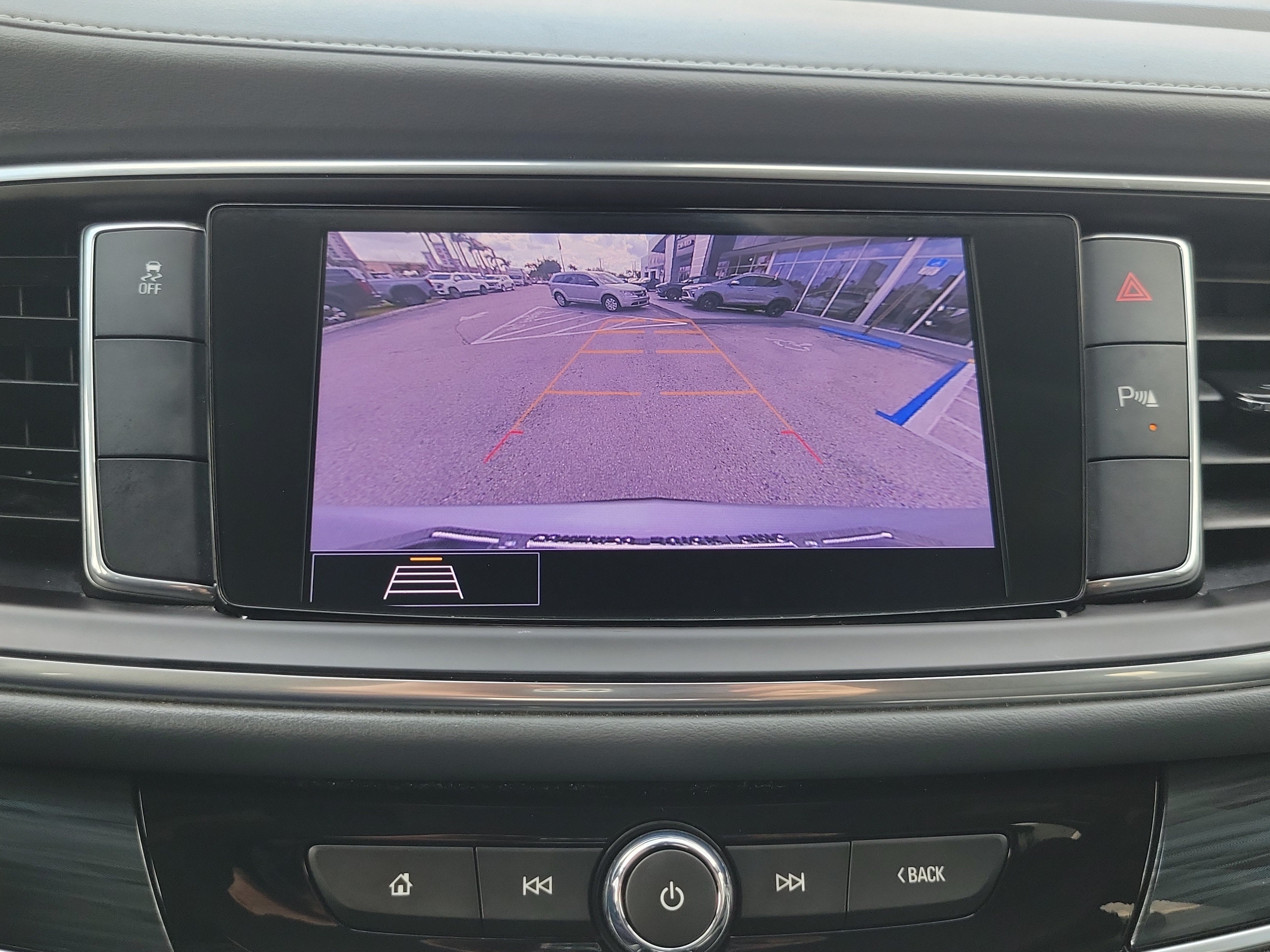 Used 2020 Buick Enclave Preferred FWD image 10