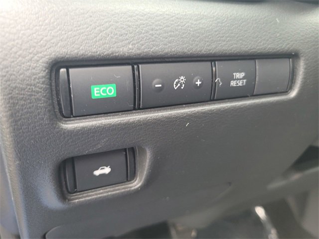 Used 2023 Nissan Sentra SV image 19