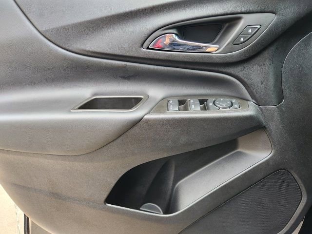 Used 2024 Chevrolet Equinox LT image 25