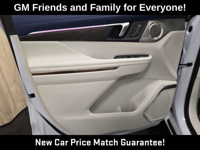 New 2026 Buick Enclave Avenir w/ Super Cruise Package image 12