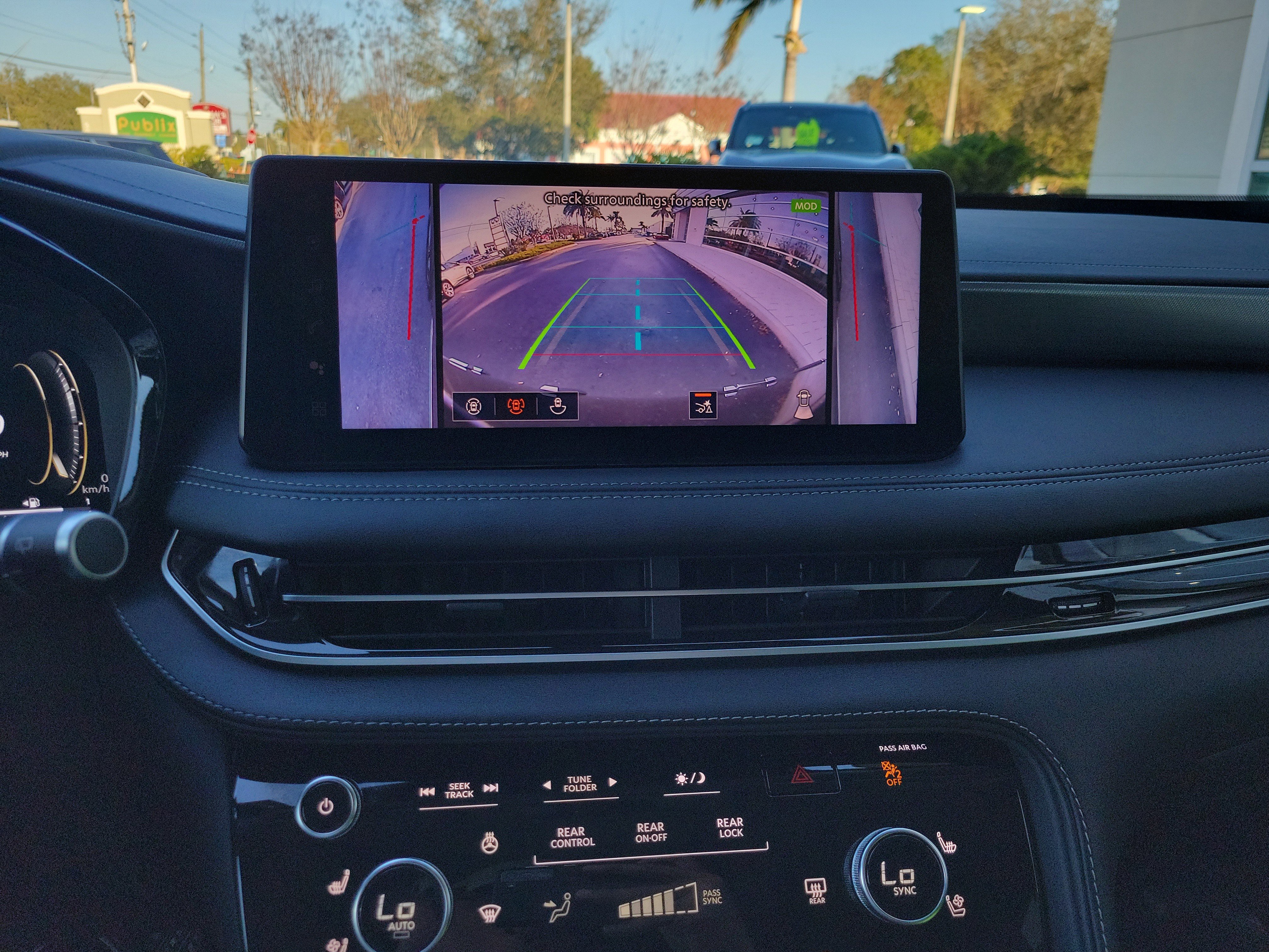 Certified 2026 INFINITI QX60 Luxe w/ Cargo Package image 24