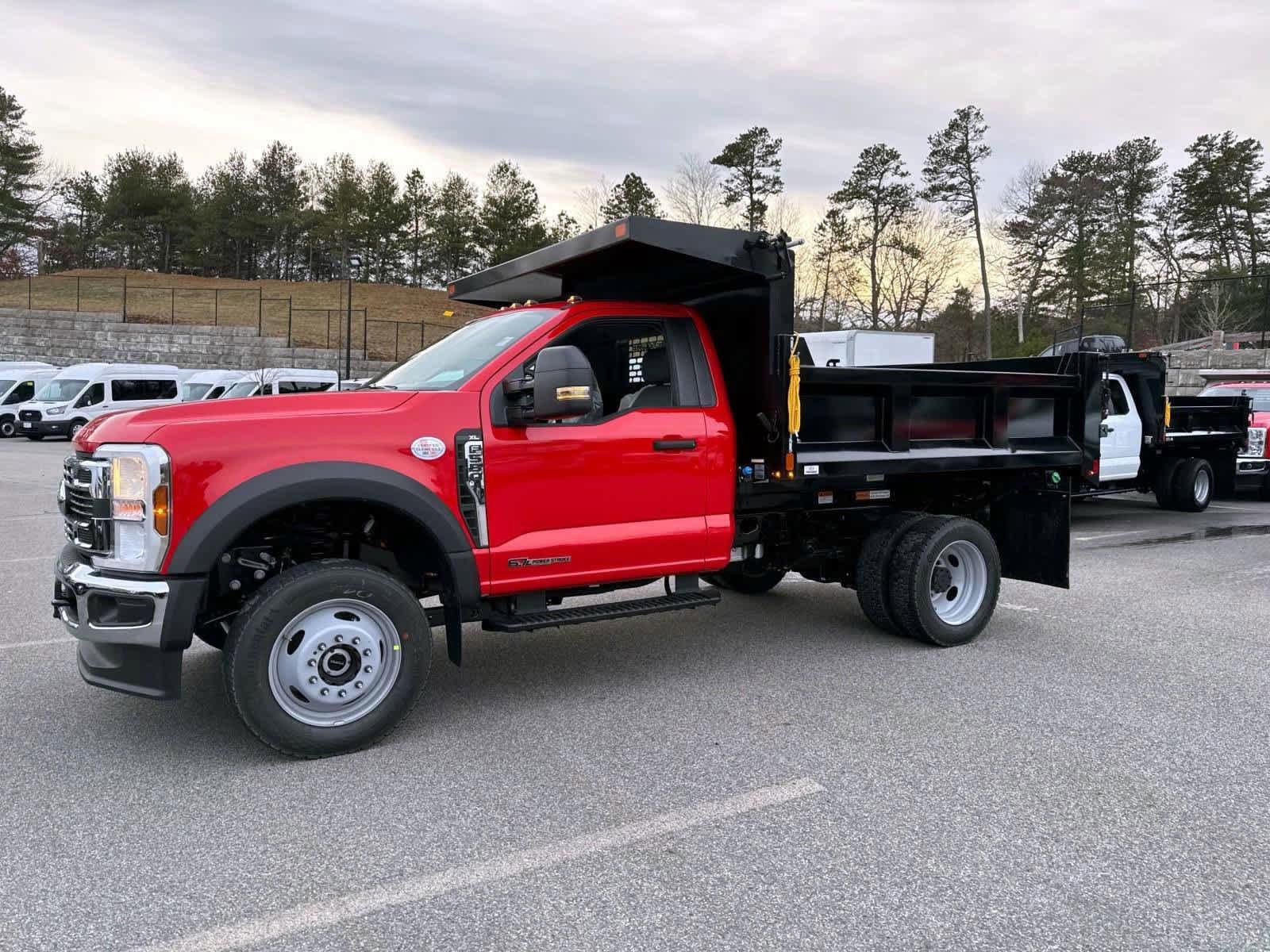 New 2026 Ford F550 4x4 Regular Cab Super Duty video 1