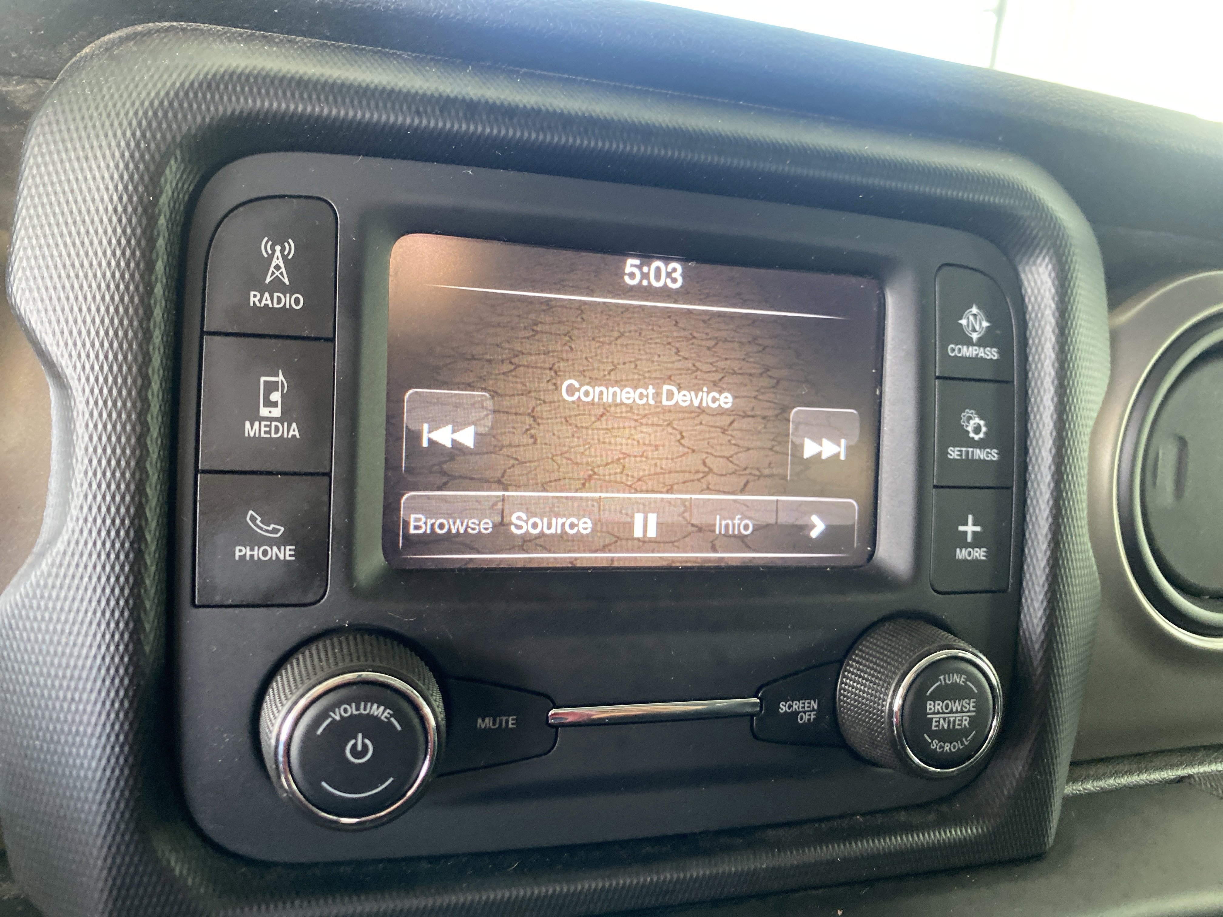 Used 2020 Jeep Gladiator Sport w/ Quick Order Package 24S image 17