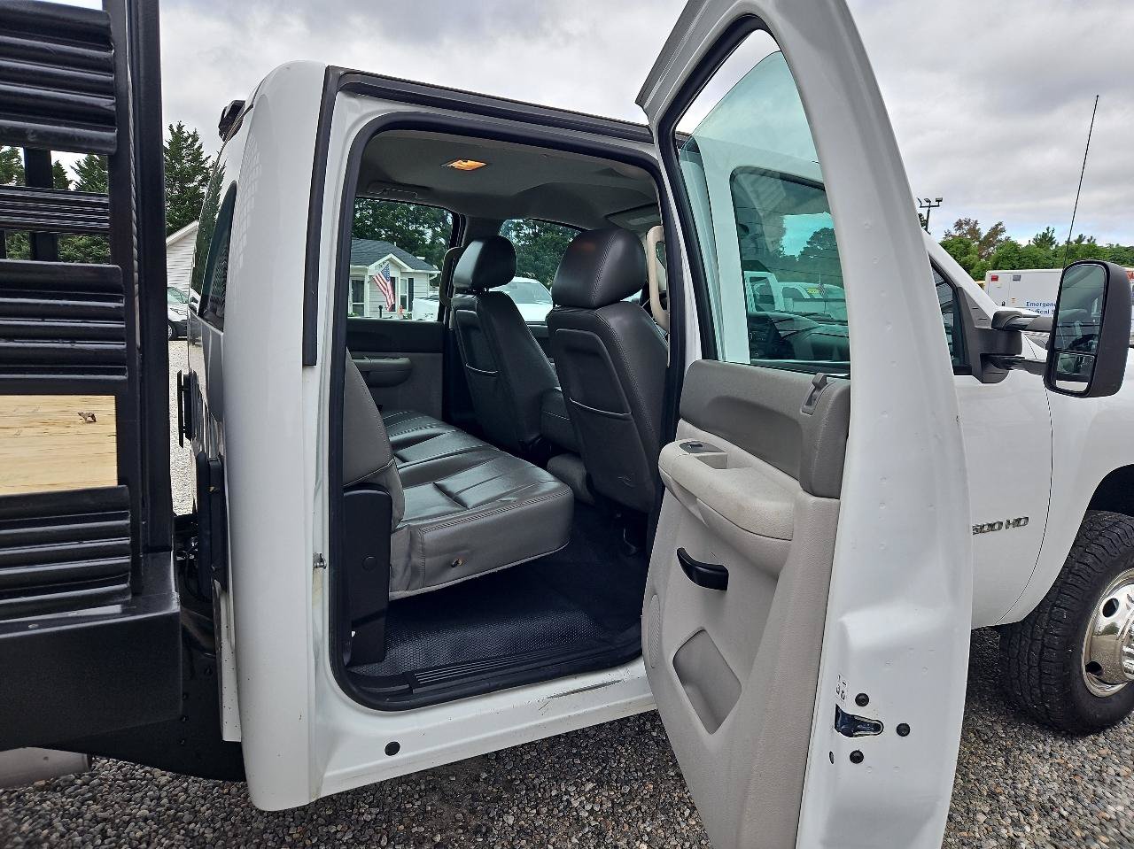 Used 2014 Chevrolet Silverado 3500 W/T w/ Skid Plate Package AWD/4WD image 24