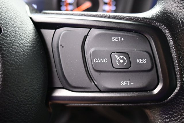 Used 2025 Jeep Gladiator Sport AWD/4WD image 27