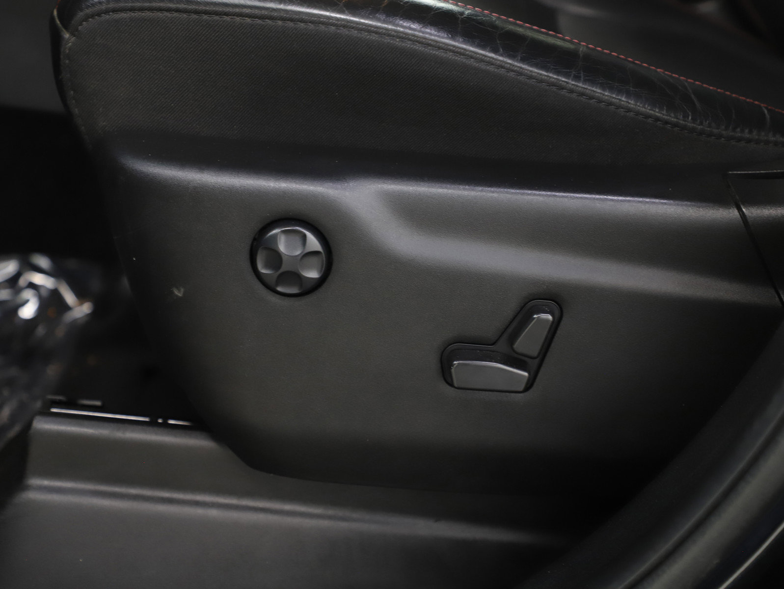 Used 2022 Dodge Durango R/T image 29