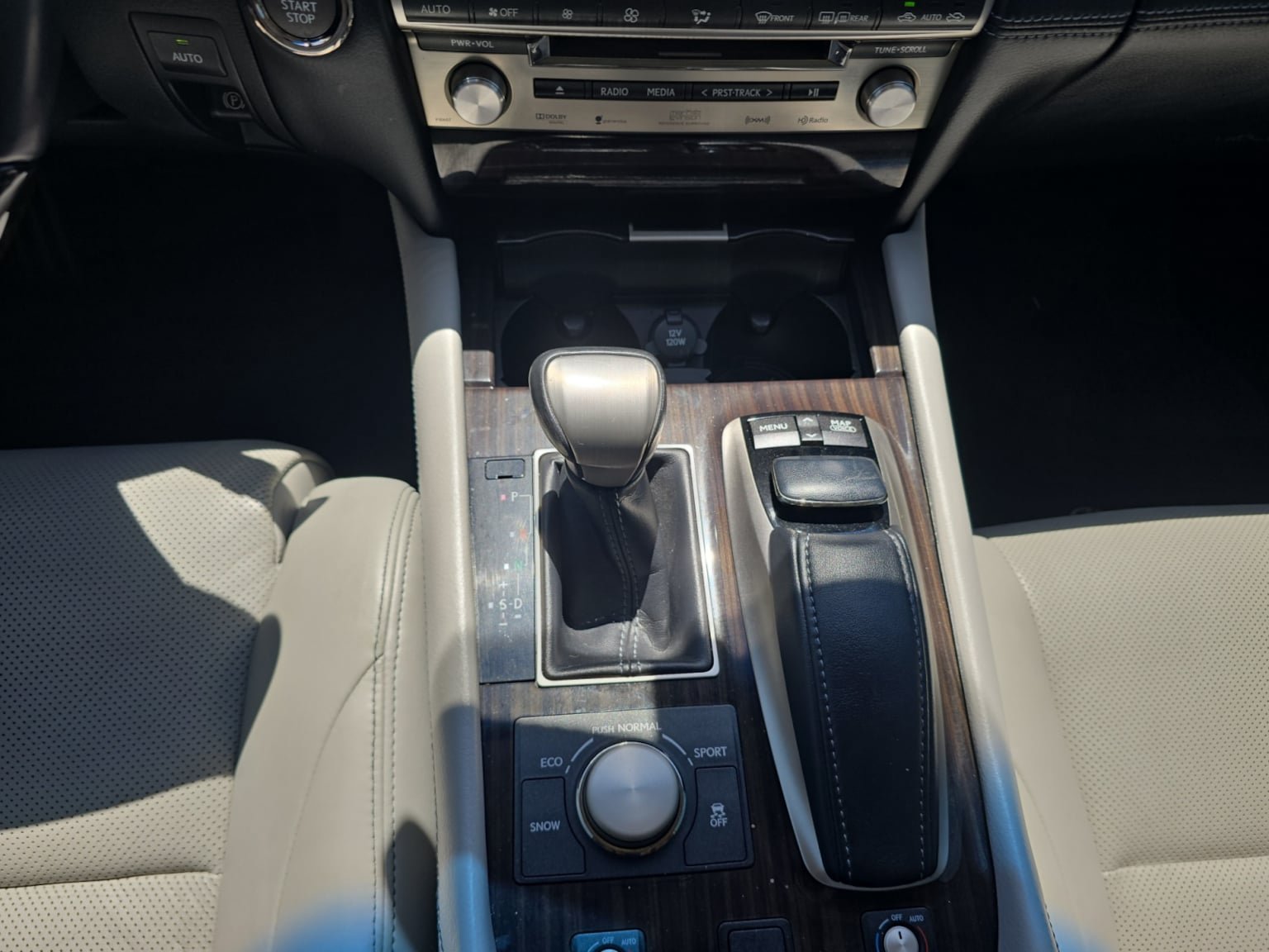 Used 2014 Lexus LS 460 w/ Comfort Package RWD image 15