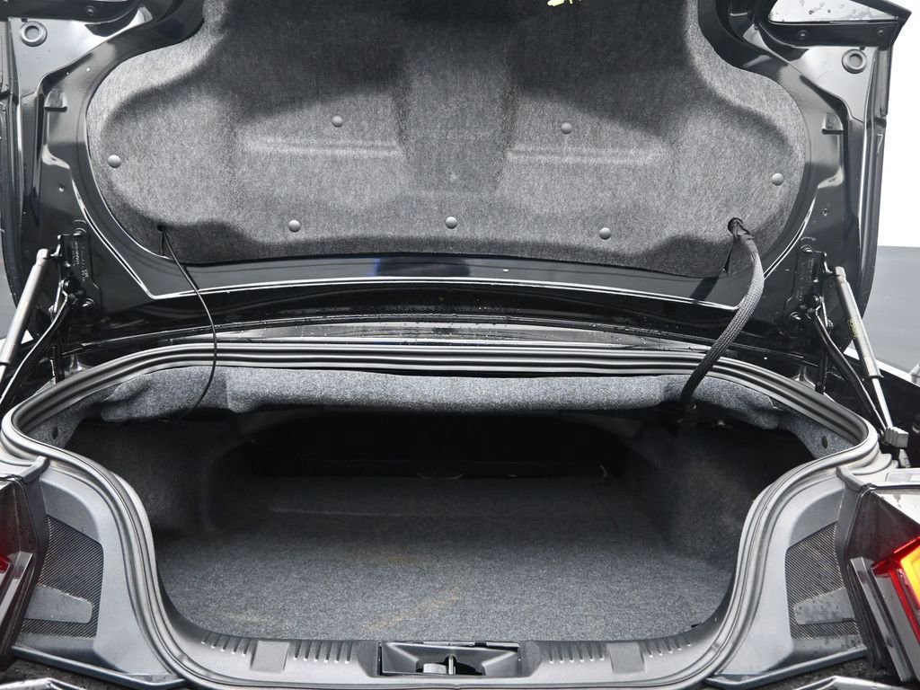 Used 2025 Ford Mustang Premium image 28