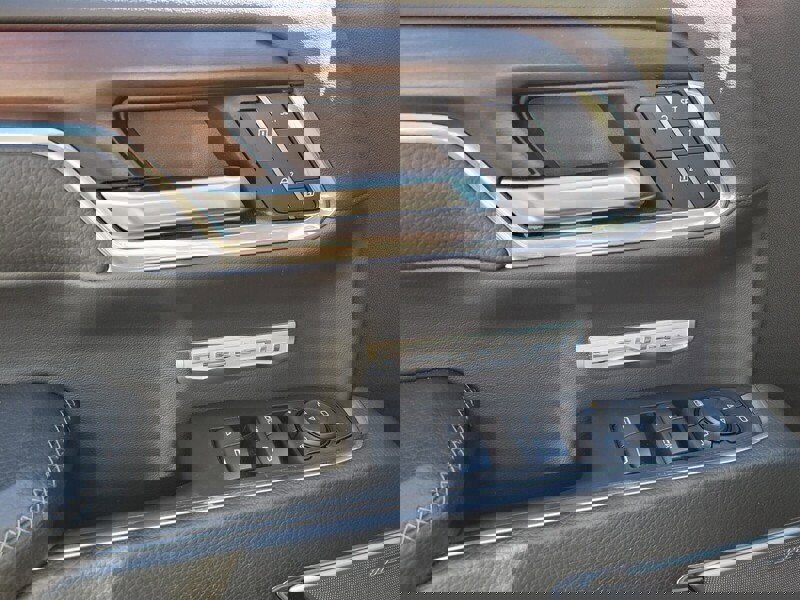 Used 2025 GMC Sierra 1500 Denali image 26