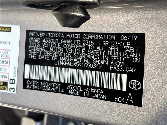 Used 2019 Toyota C-HR XLE FWD image 27