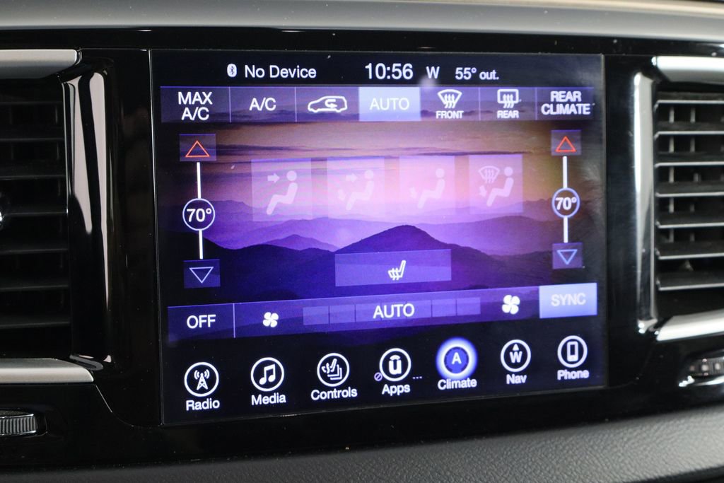 Used 2017 Chrysler Pacifica Touring-L w/ Tire & Wheel Group image 35