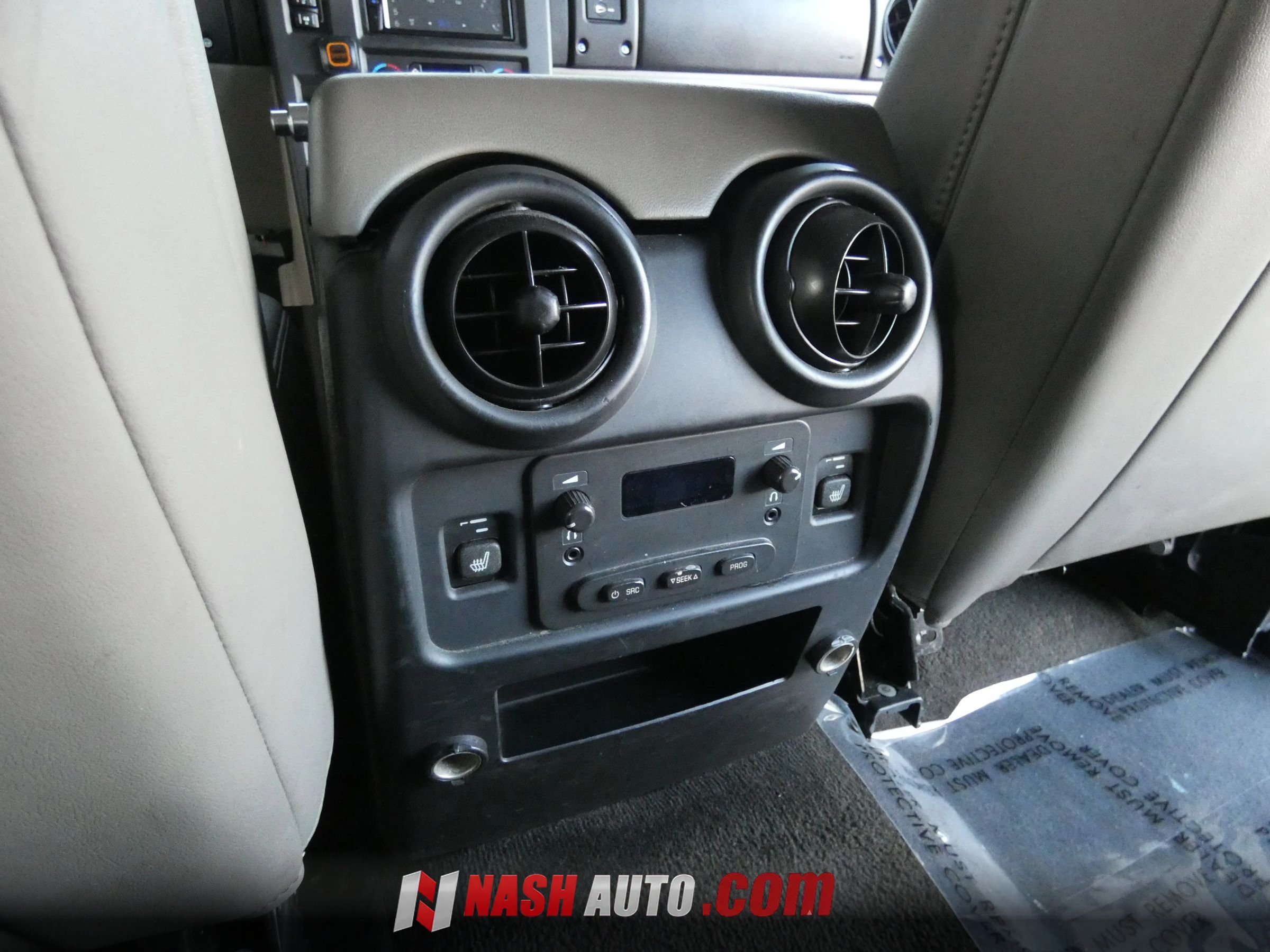 Used 2005 HUMMER H2 w/ Preferred Equipment Group AWD/4WD image 42