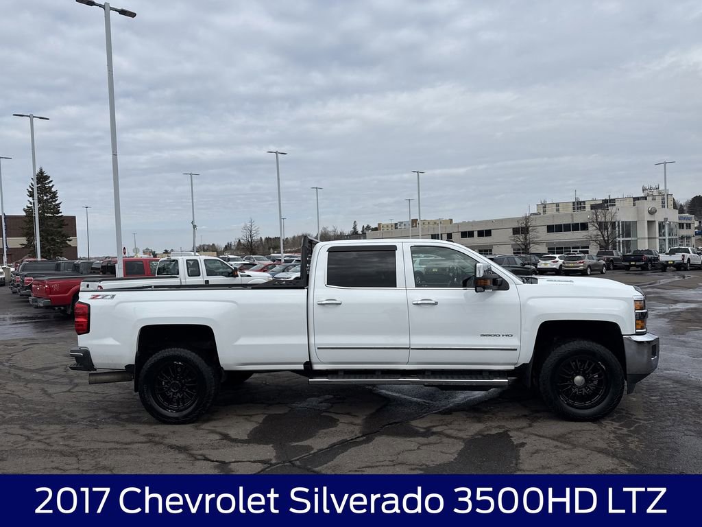 Used 2017 Chevrolet Silverado 3500 LTZ w/ Duramax Plus Package image 6