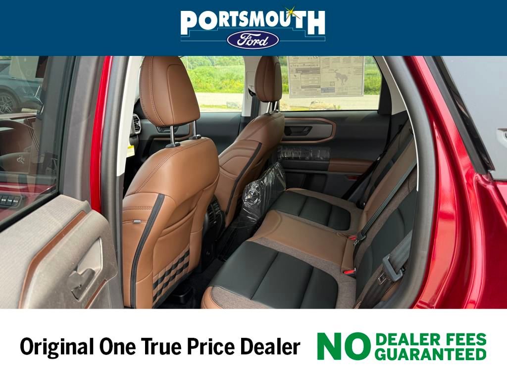 New 2025 Ford Bronco Sport Outer Banks image 5