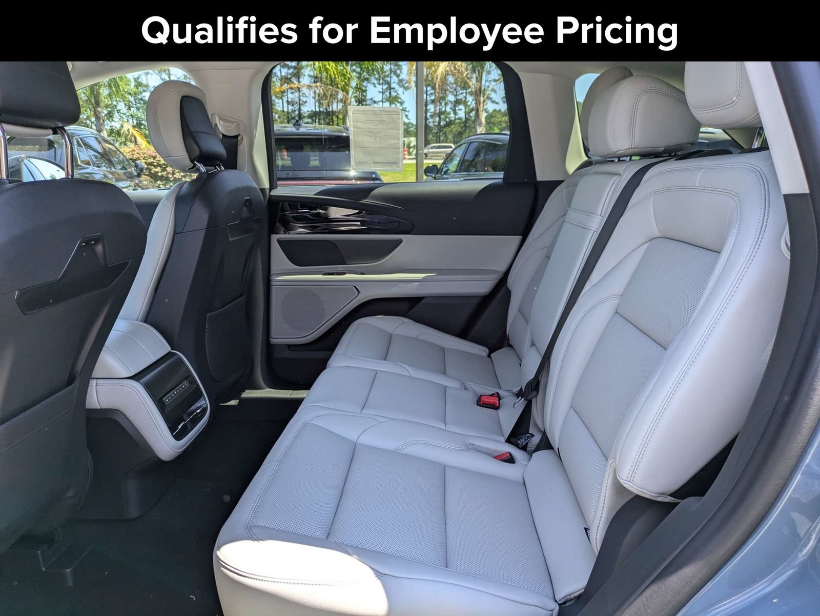 New 2026 Lincoln Nautilus Premier AWD/4WD image 9