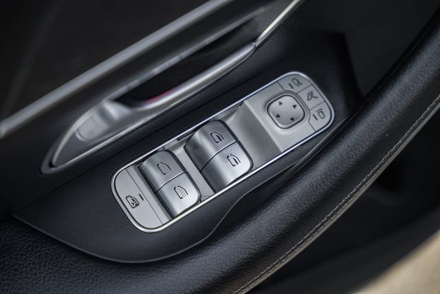 Used 2021 Mercedes-Benz GLS 450 4MATIC image 41