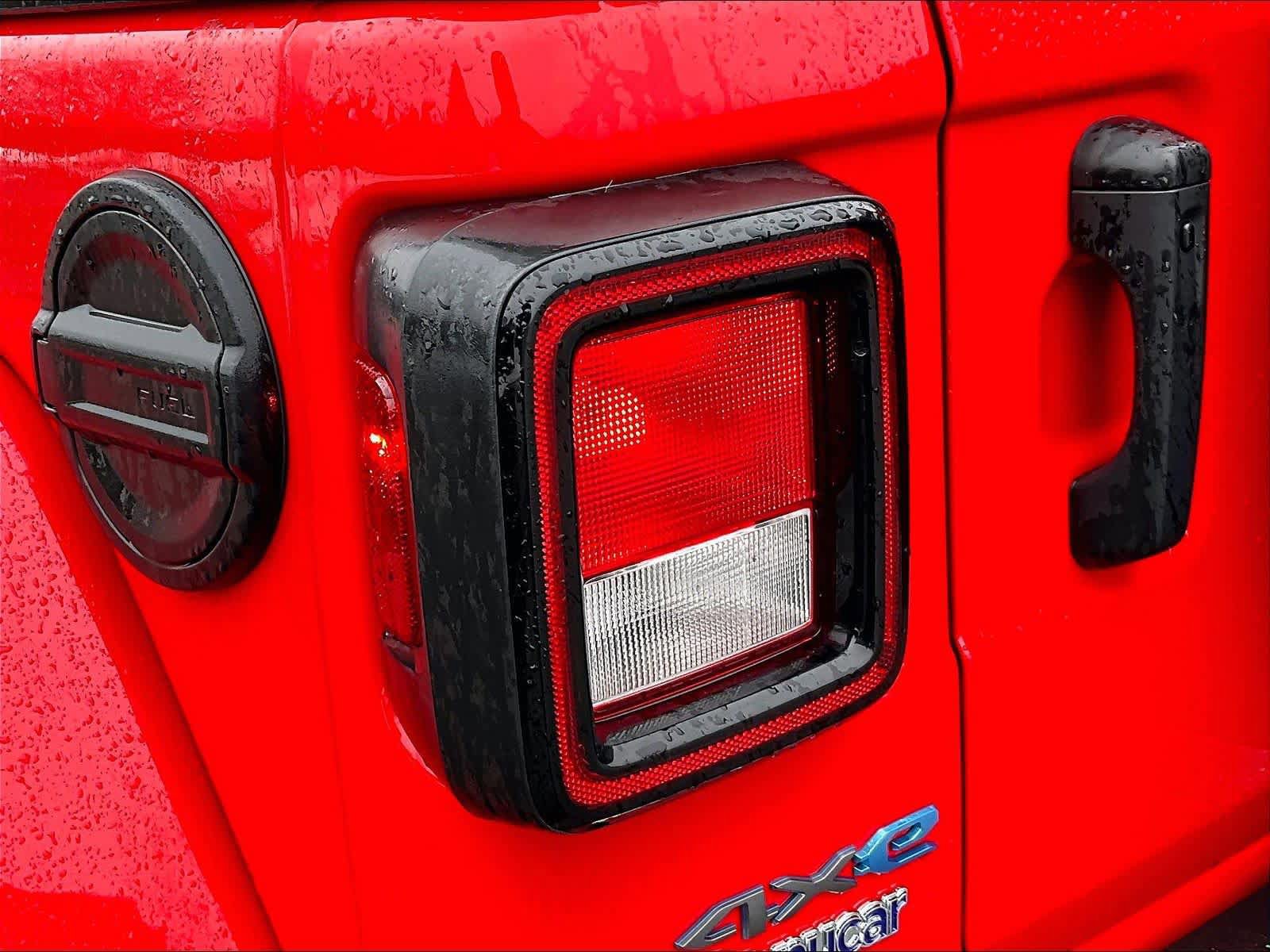Used 2024 Jeep Wrangler Sport S w/ Convenience Group AWD/4WD image 34