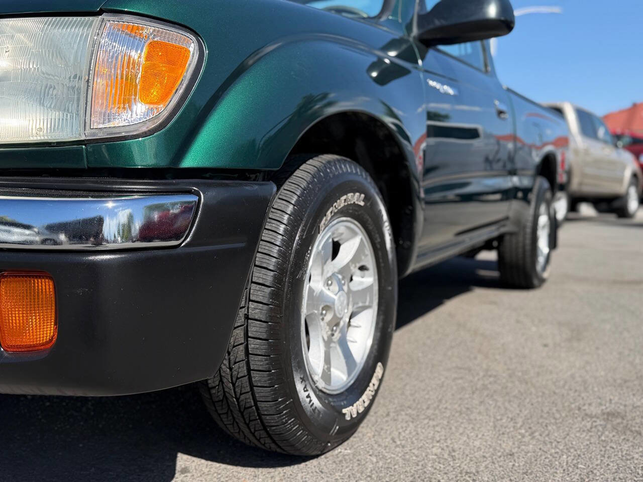 Used 2000 Toyota Tacoma 2WD Regular Cab image 58