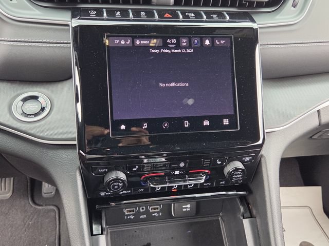 New 2024 Jeep Grand Cherokee L Altitude RWD image 19