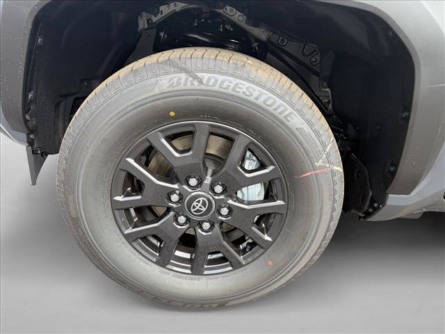 New 2026 Toyota 4Runner SR5 AWD/4WD image 16