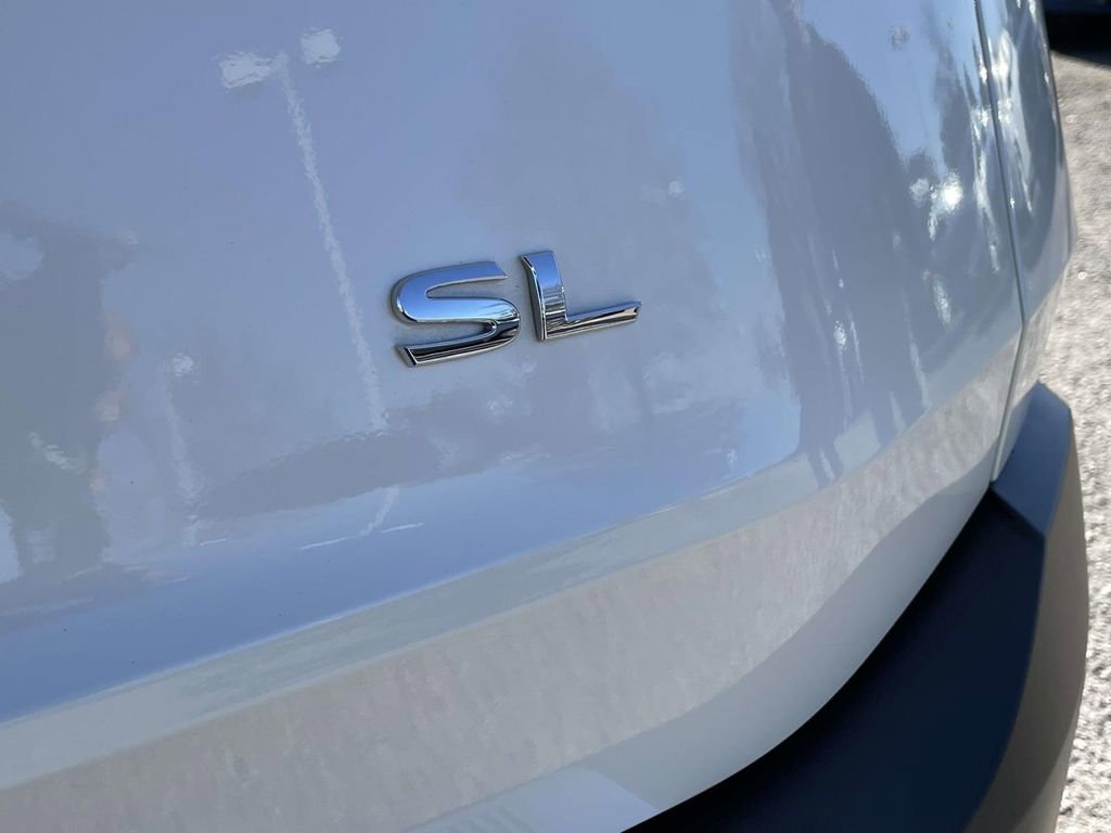 Used 2023 Nissan Rogue SL w/ SL Premium Package image 9